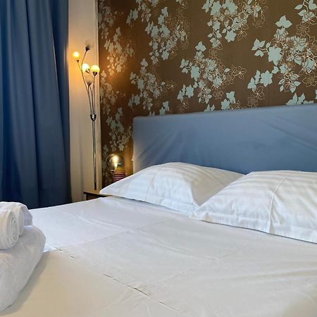 Apartament The Dome, Sala Palatului, Walking Distance To The Old Town Bukareszt Zewnętrze zdjęcie